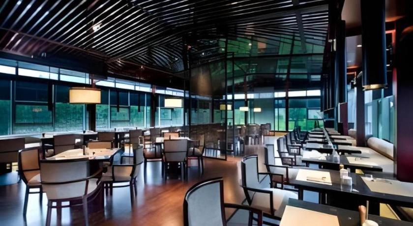 Ssaw Boutique Hotel Hangzhou Xiaoshan City Center Exteriör bild